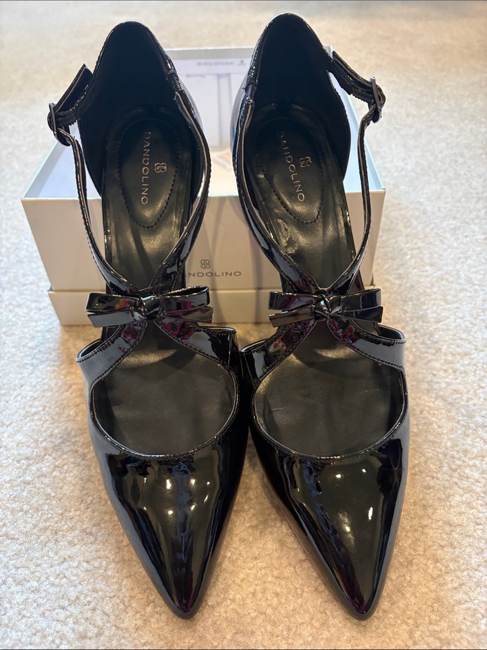 Bandolino Black Patent Pointed T-Strap Heels with Bow Accent